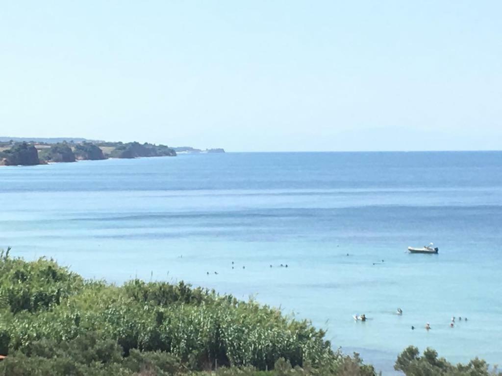 Magnificent Seascape Villa On A Secluded Beach Nea Moudania Extérieur photo